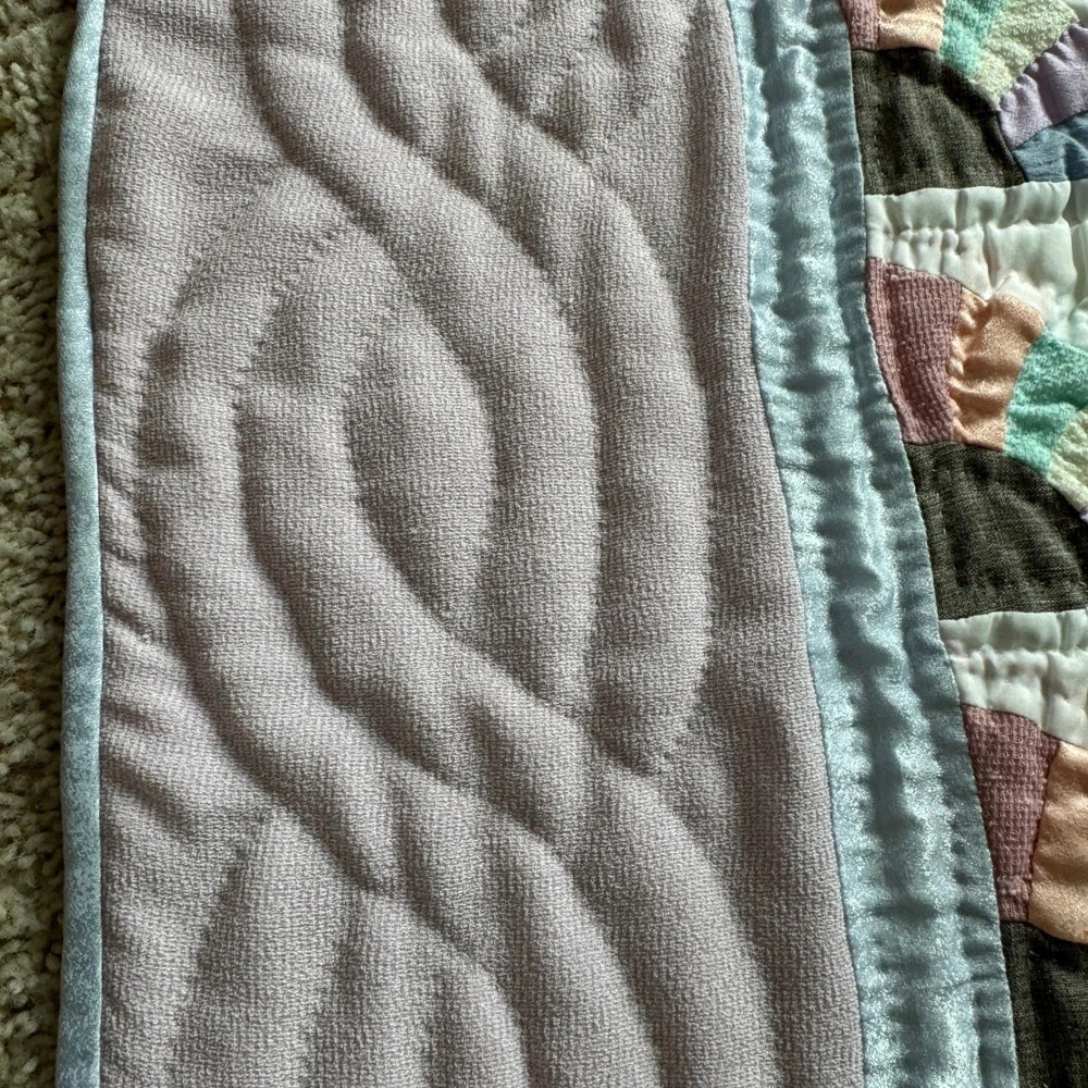 Handmade Pastel Fan Patchwork Quilt Lavender Border Nursery Throw Blanket